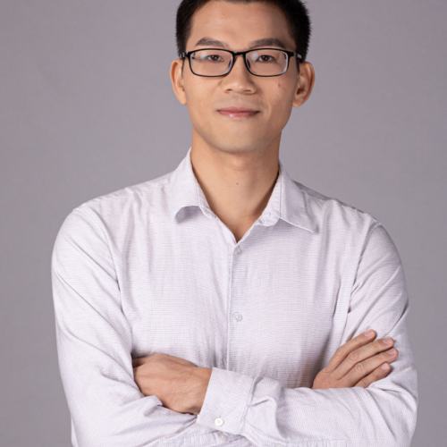 李伦
